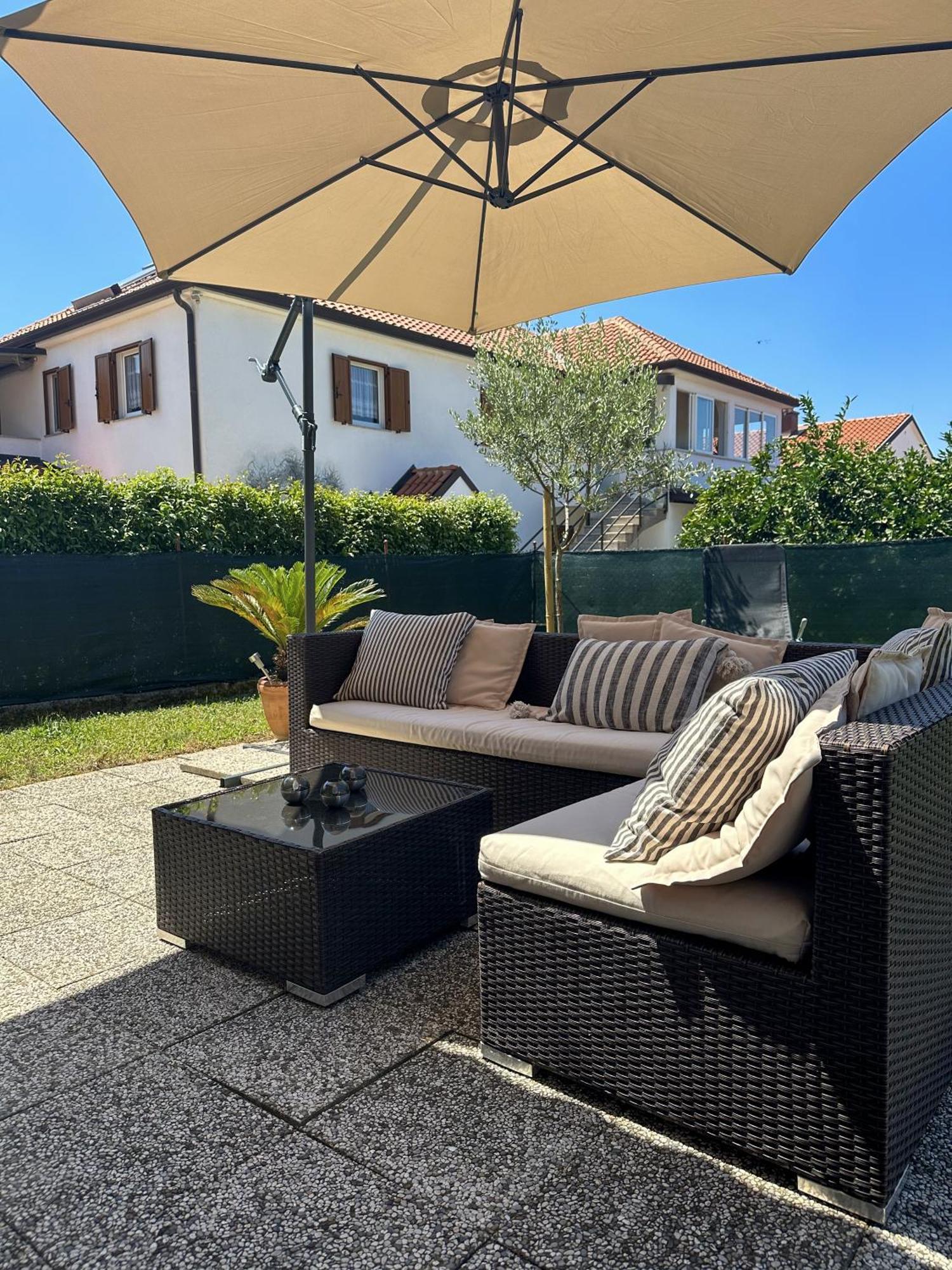 Apartments Dent Umag Exterior photo