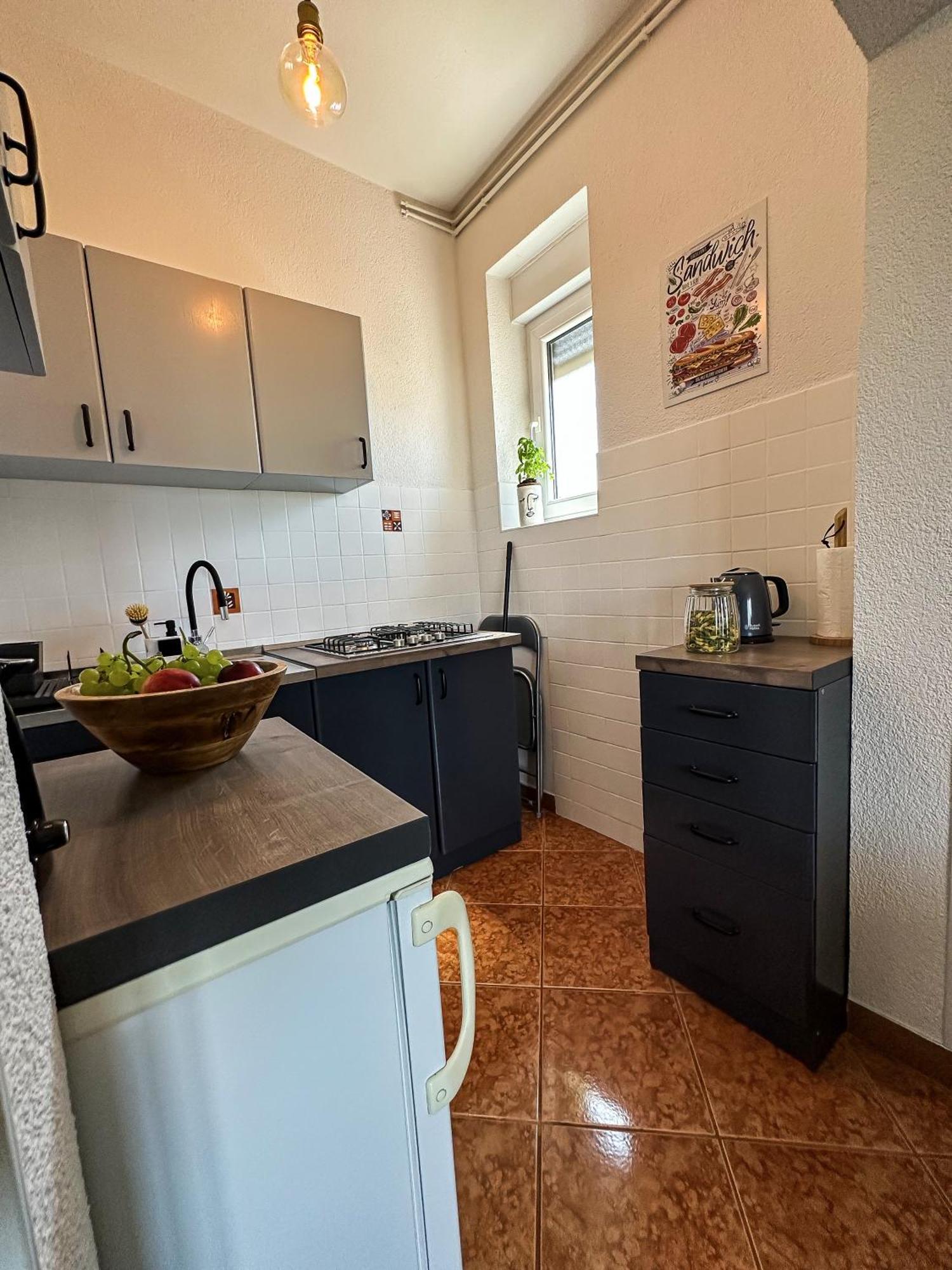 Apartments Dent Umag Exterior photo
