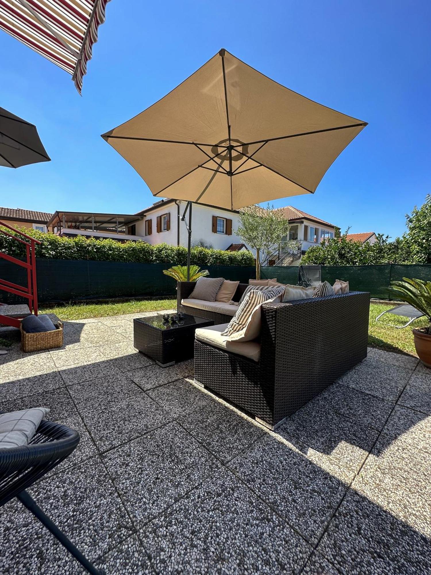 Apartments Dent Umag Exterior photo